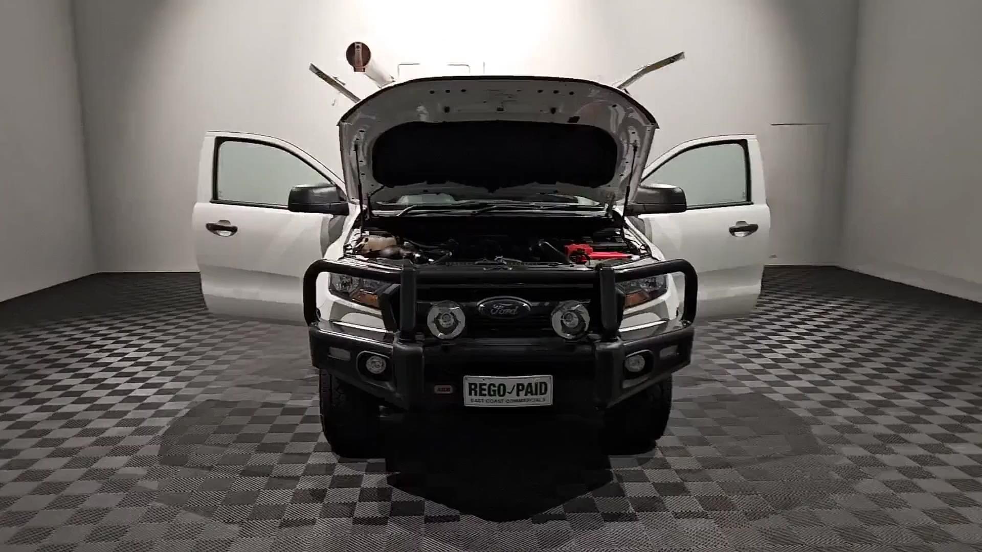 Primary car image