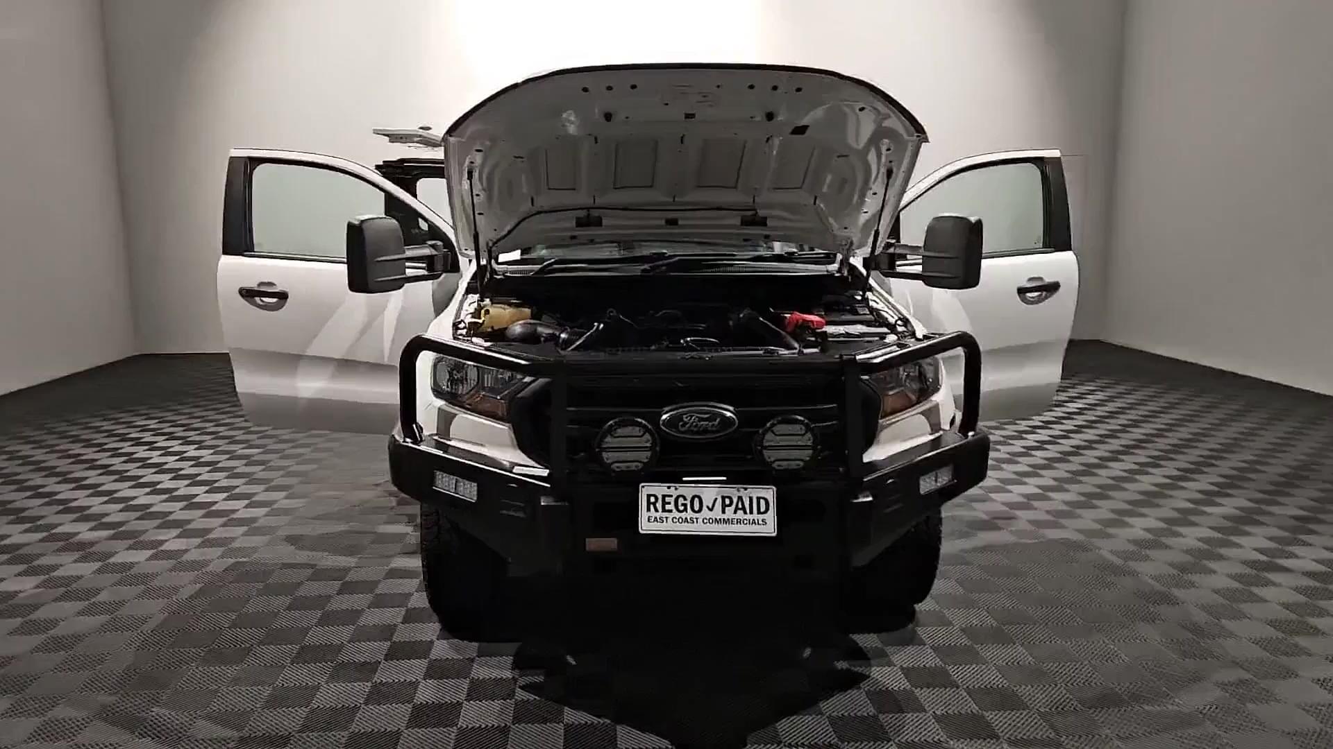 Primary car image