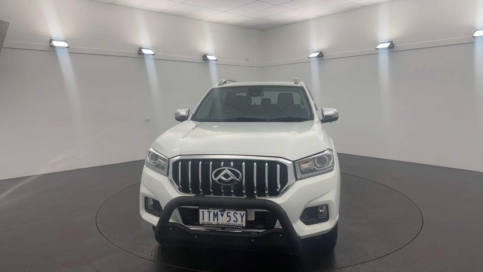 Primary car image