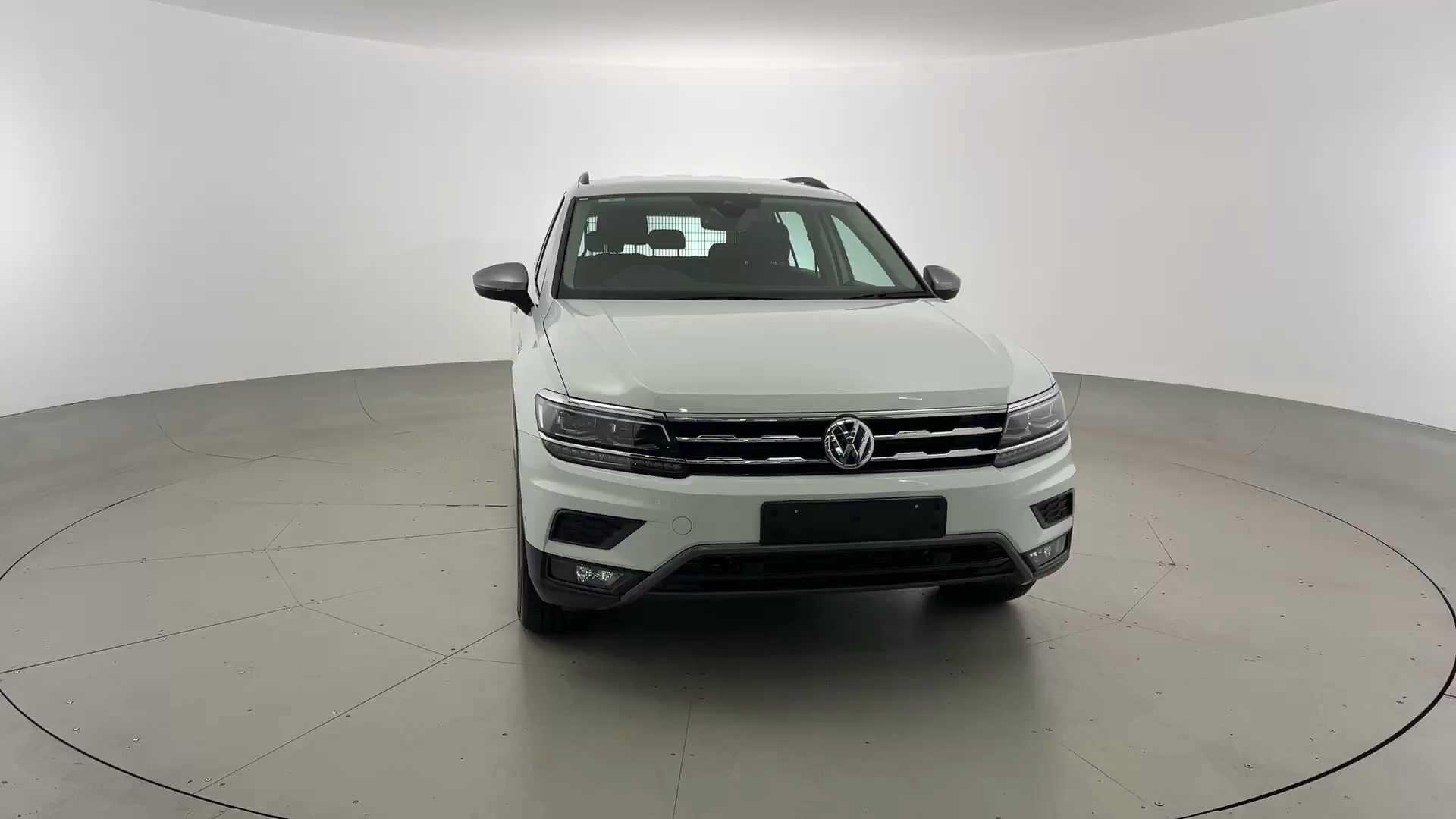Primary car image