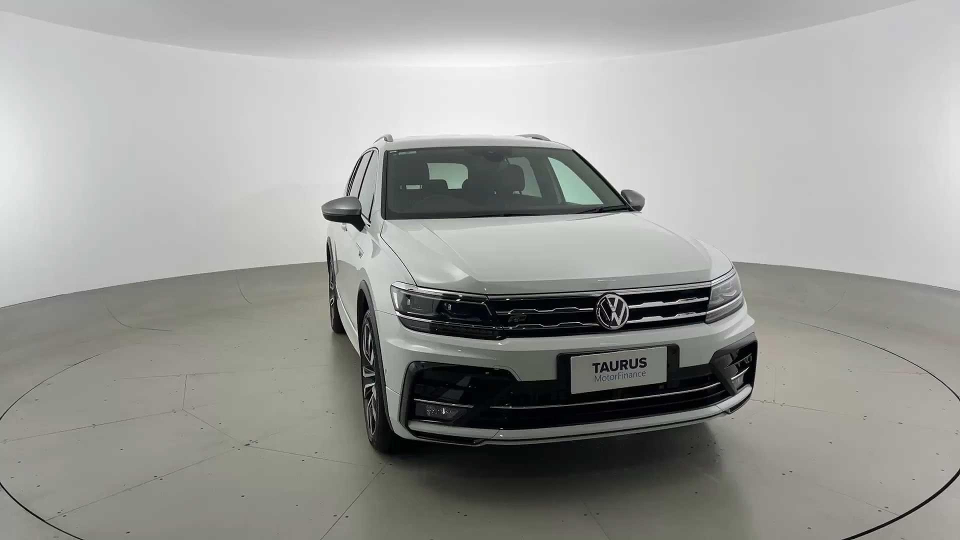 Primary car image