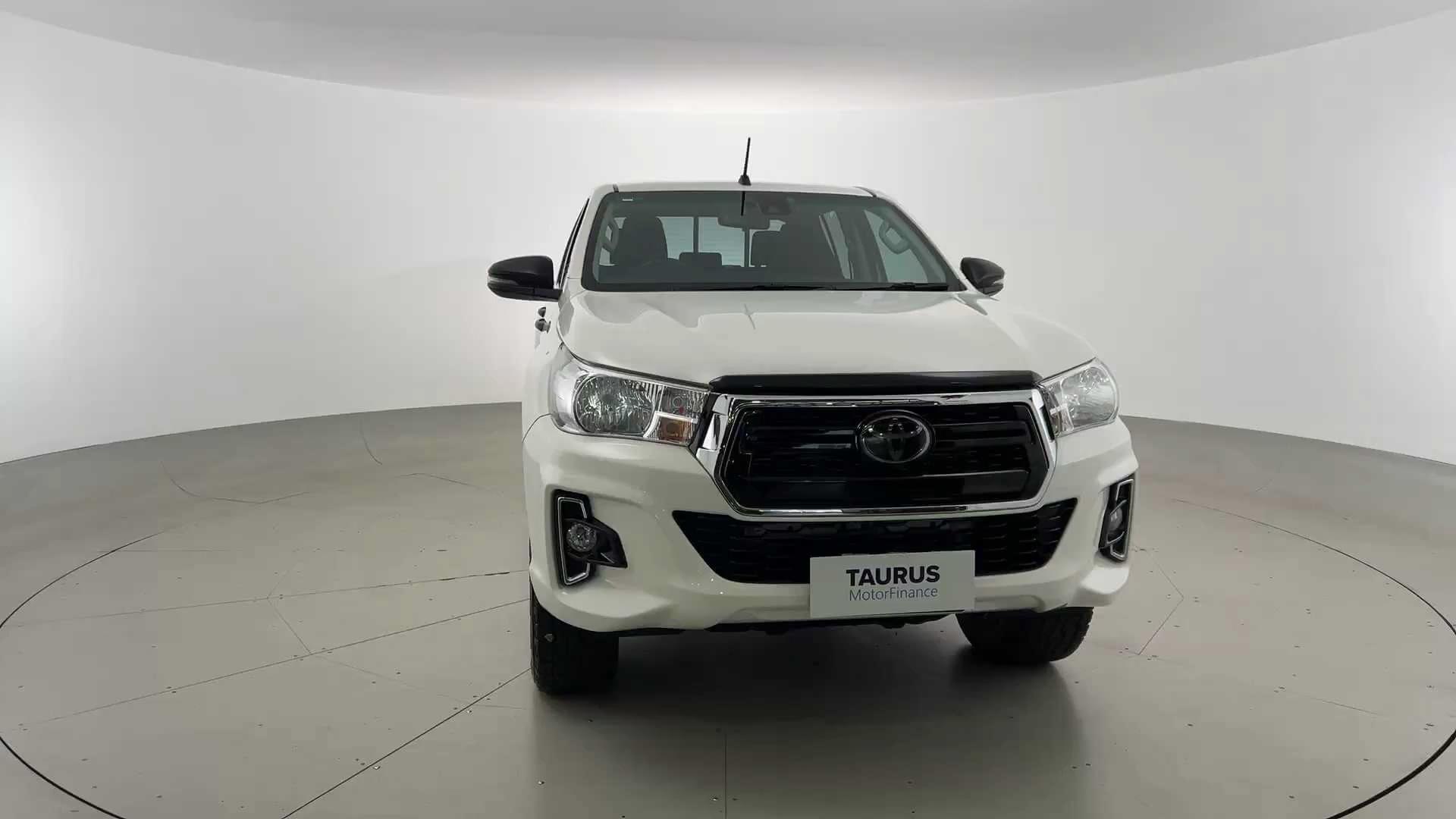 Primary car image