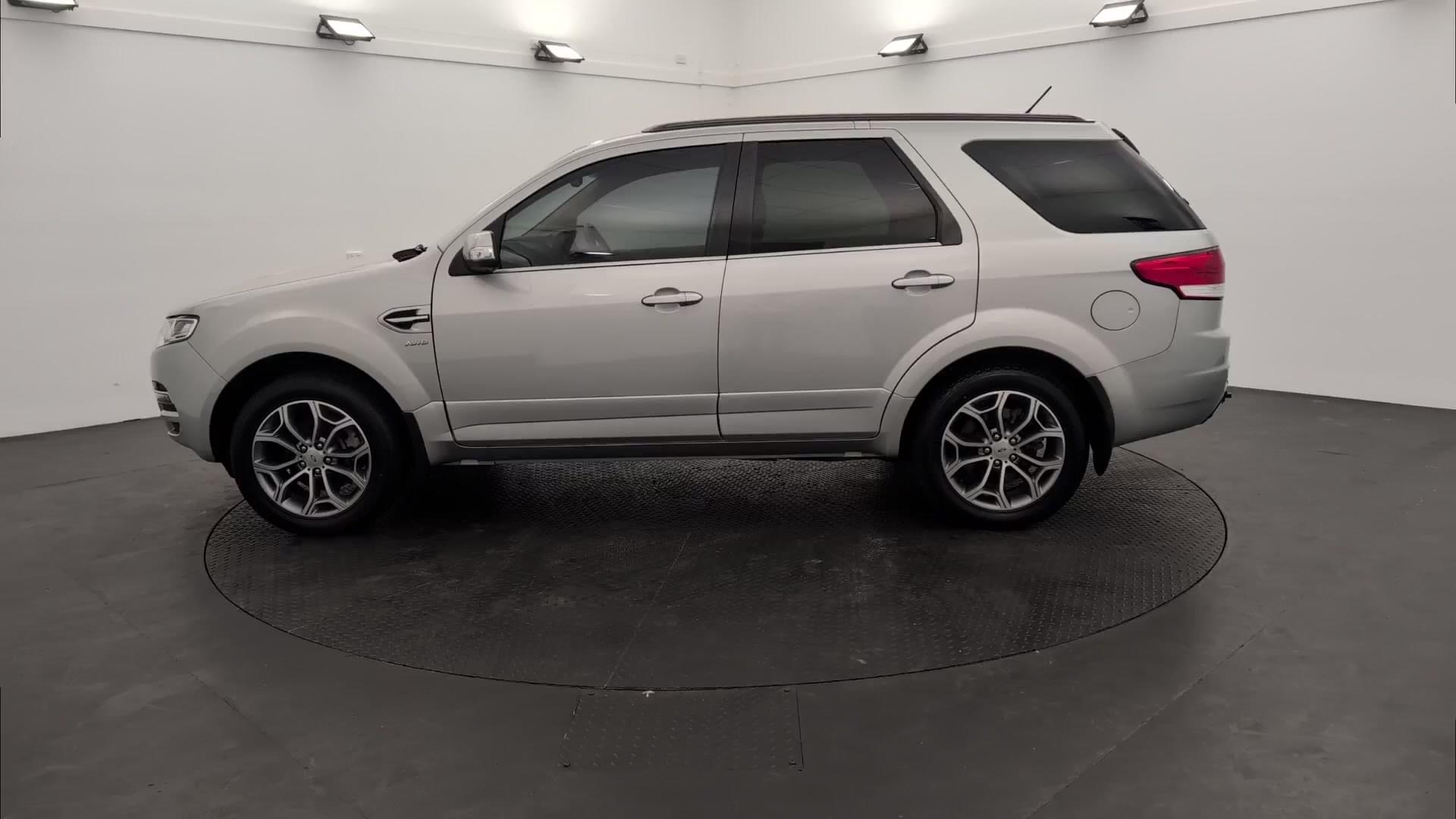 Primary car image