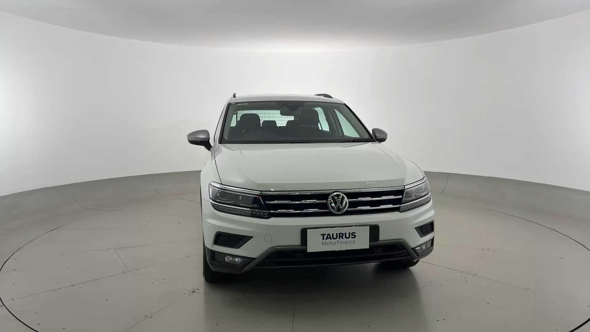 Primary car image