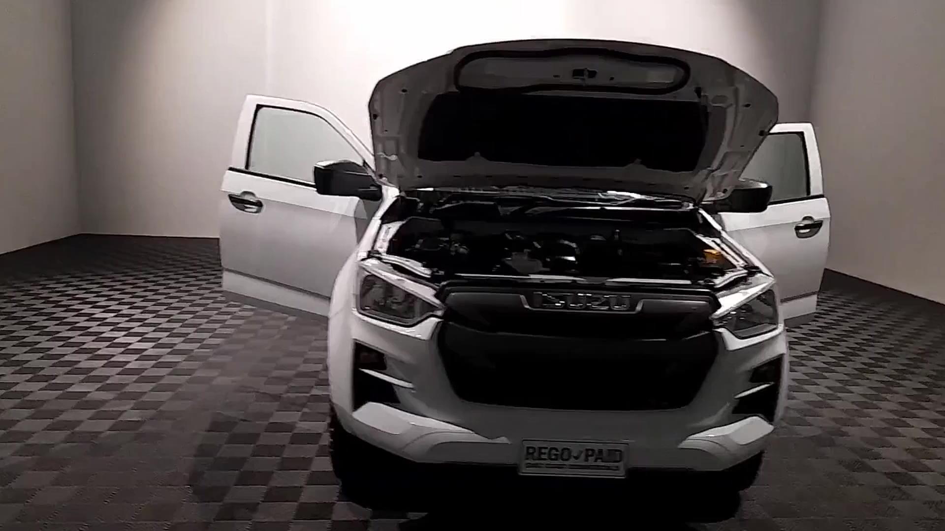 Primary car image