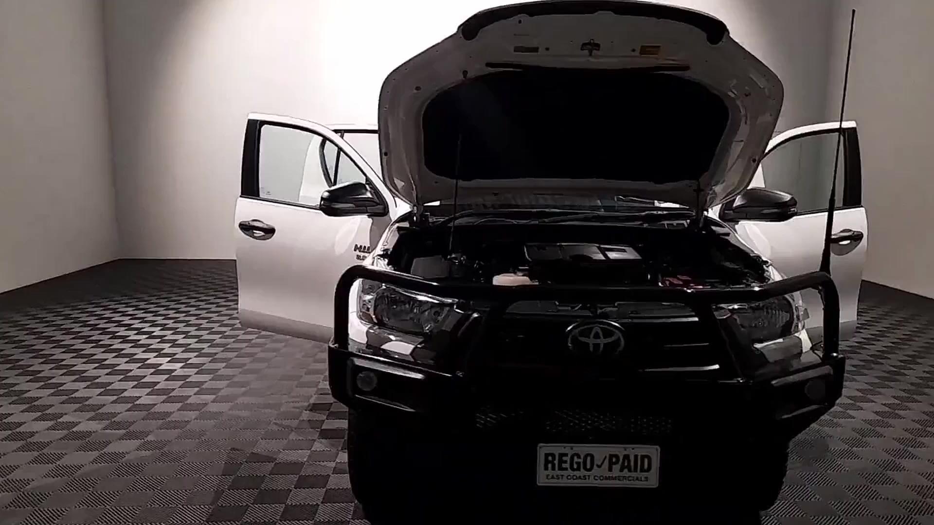 Primary car image