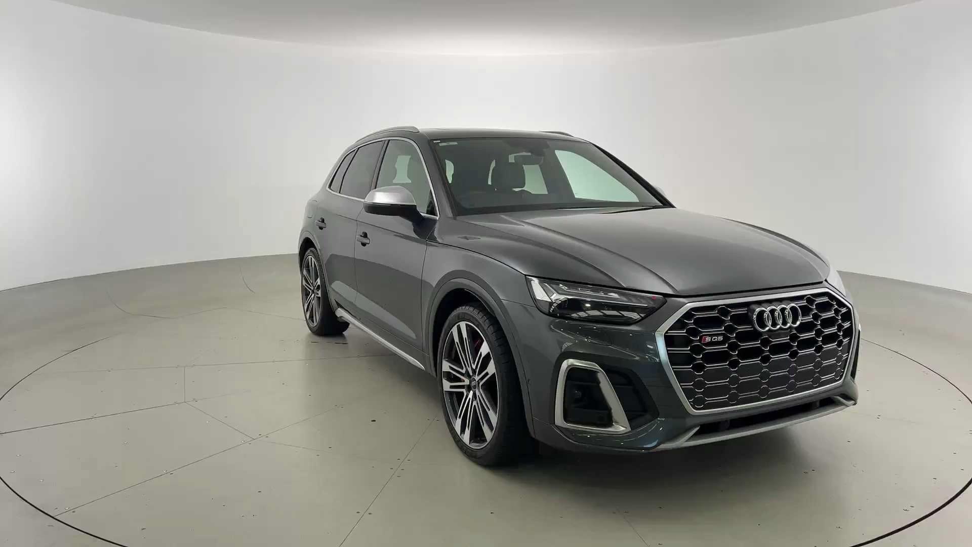 Primary car image