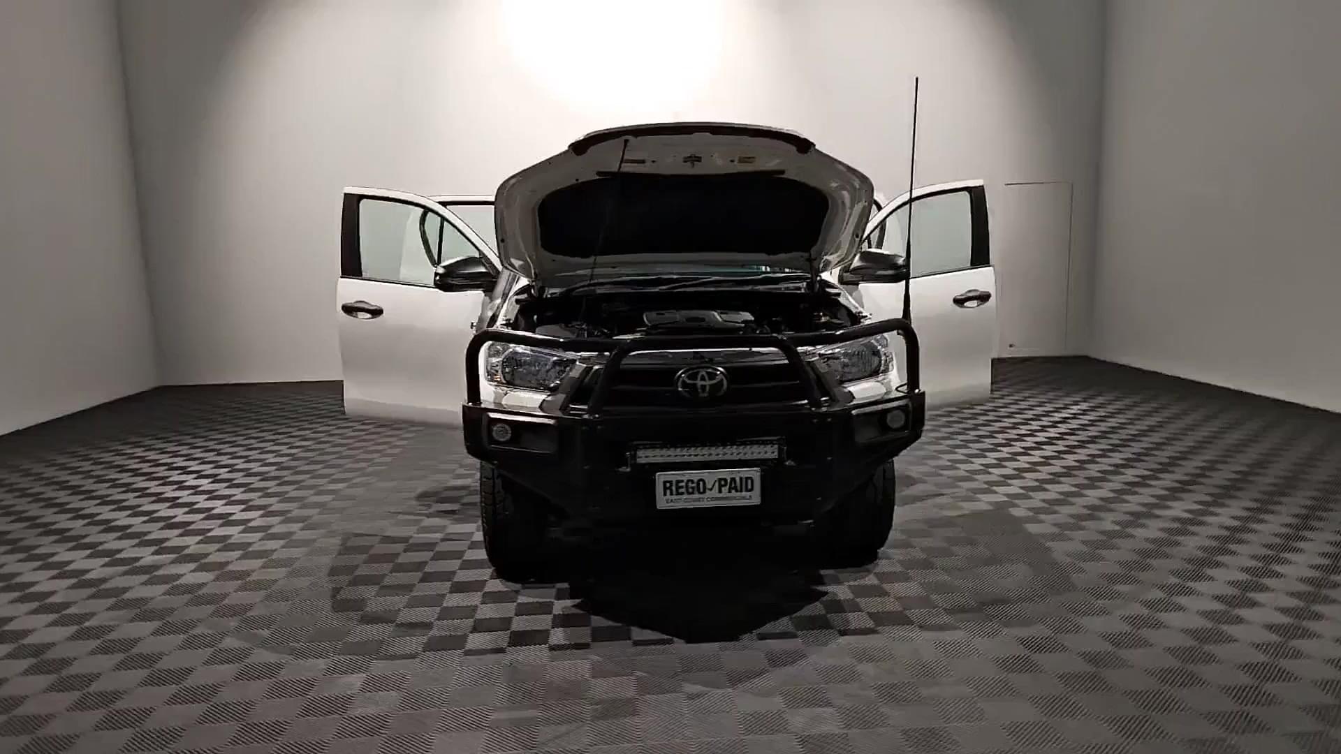 Primary car image