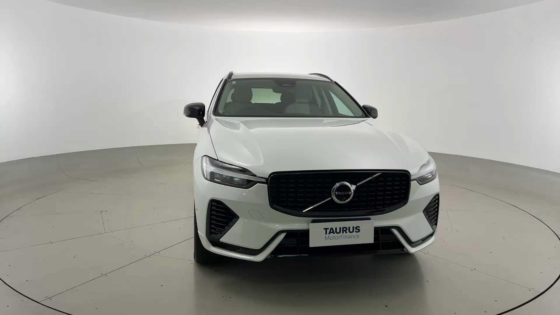 Primary car image