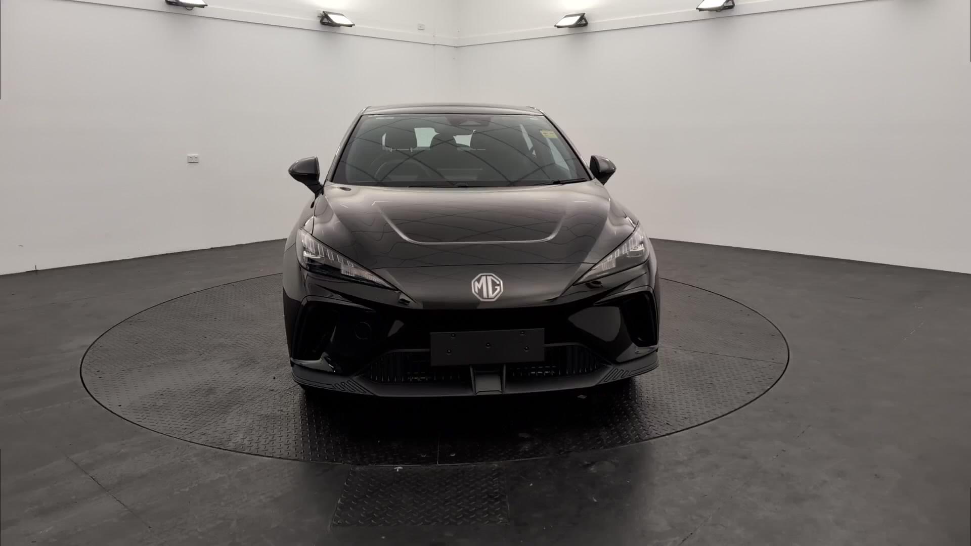 Primary car image