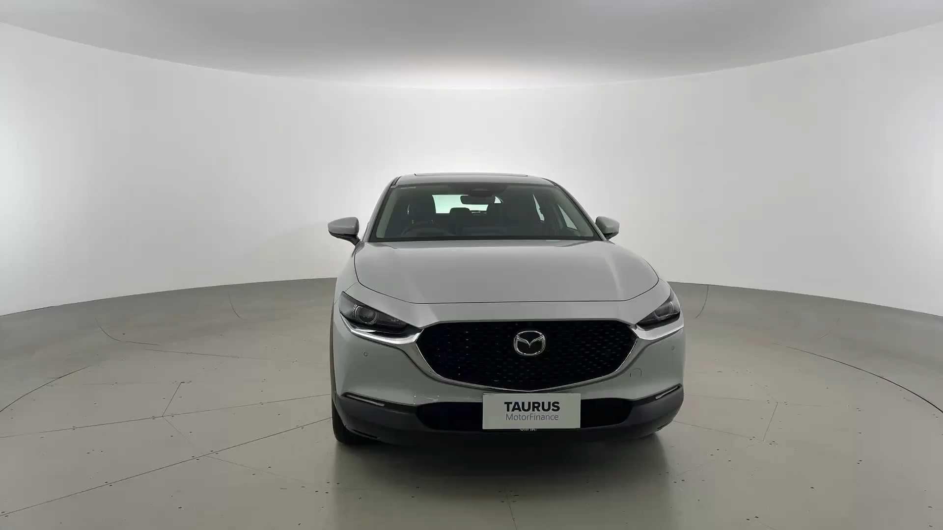 Primary car image