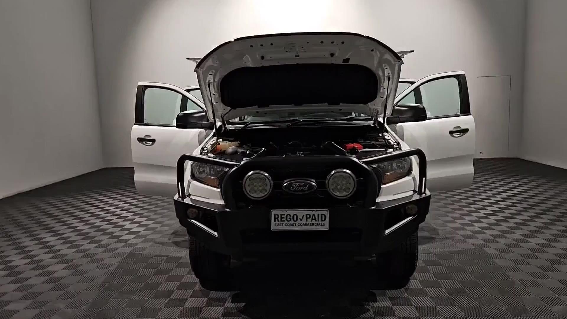 Primary car image