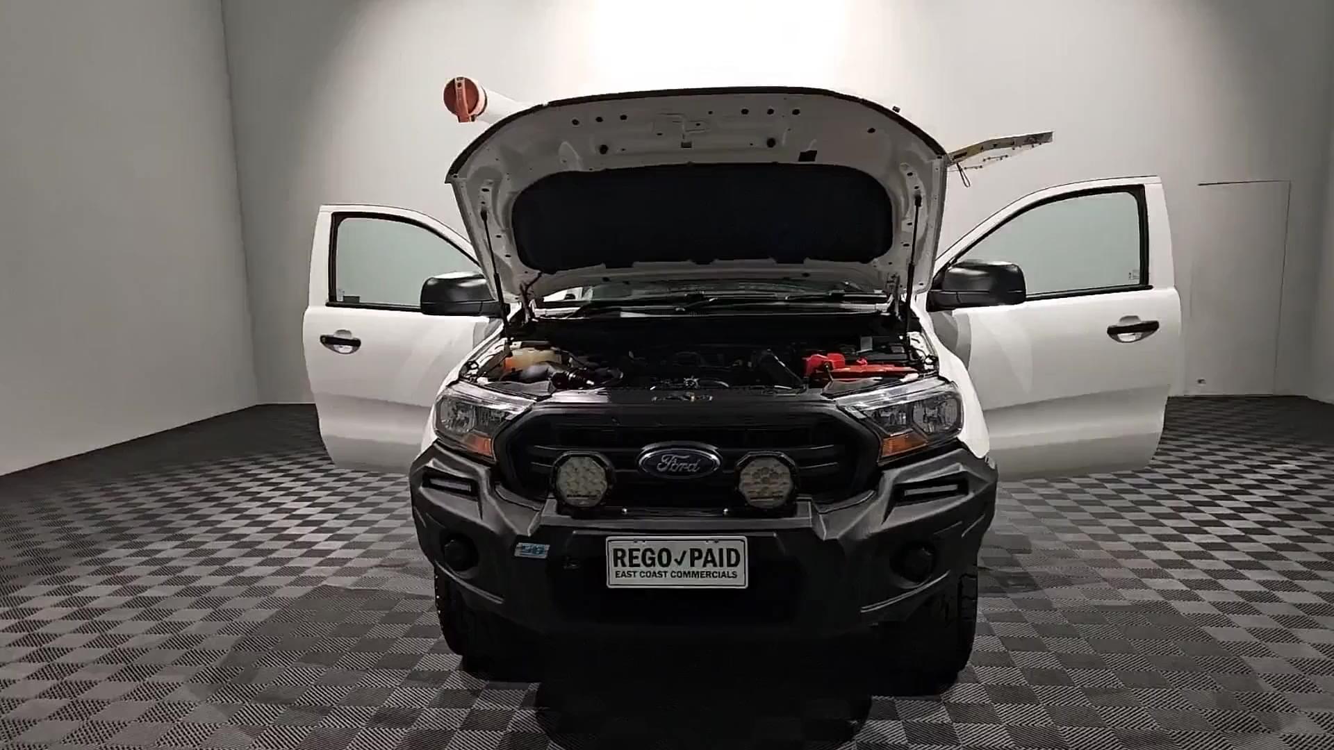 Primary car image