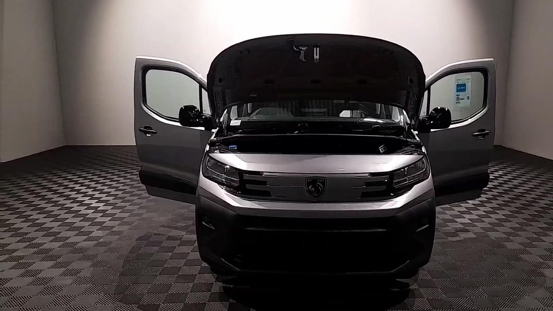 Primary car image