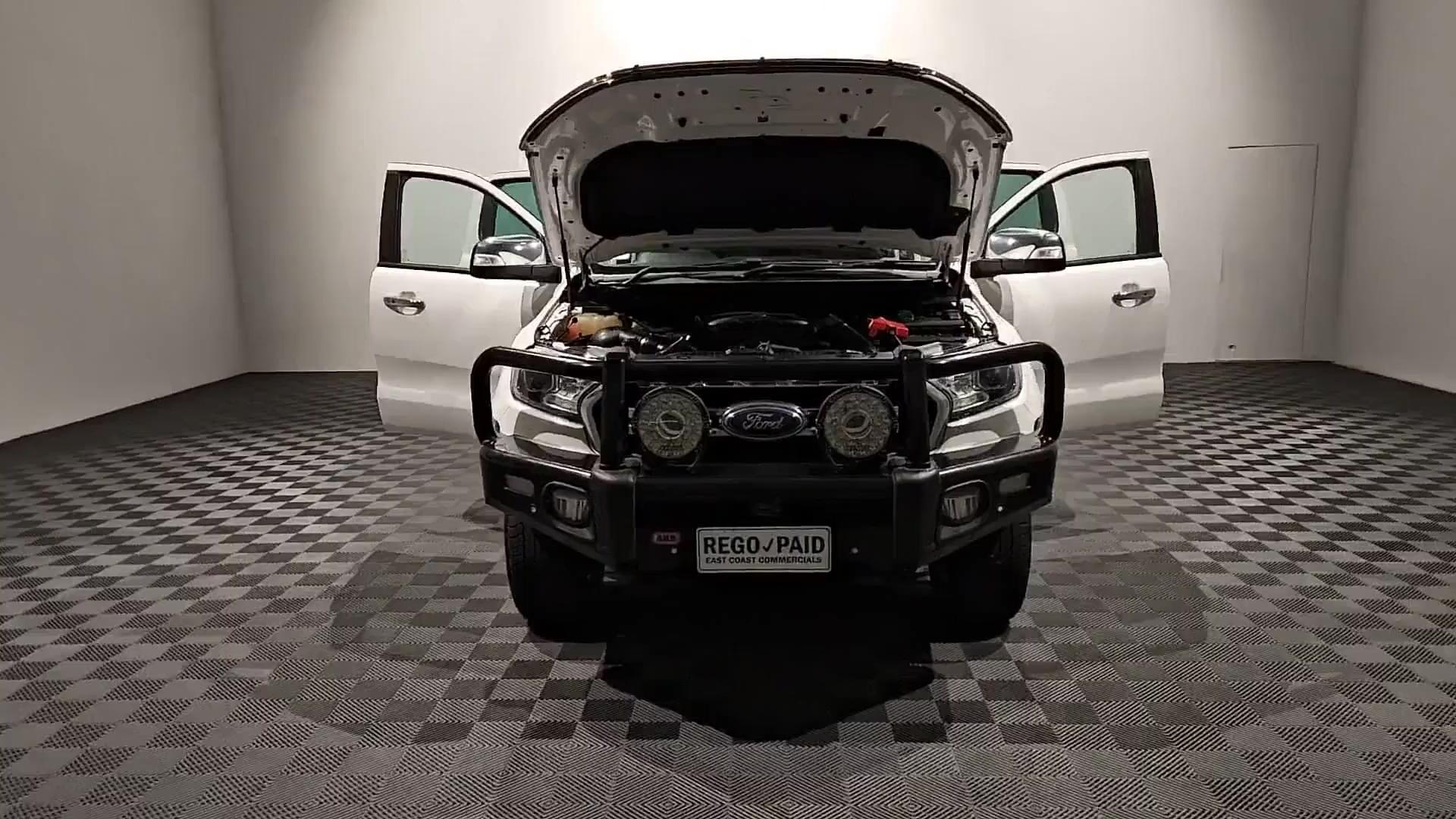 Primary car image