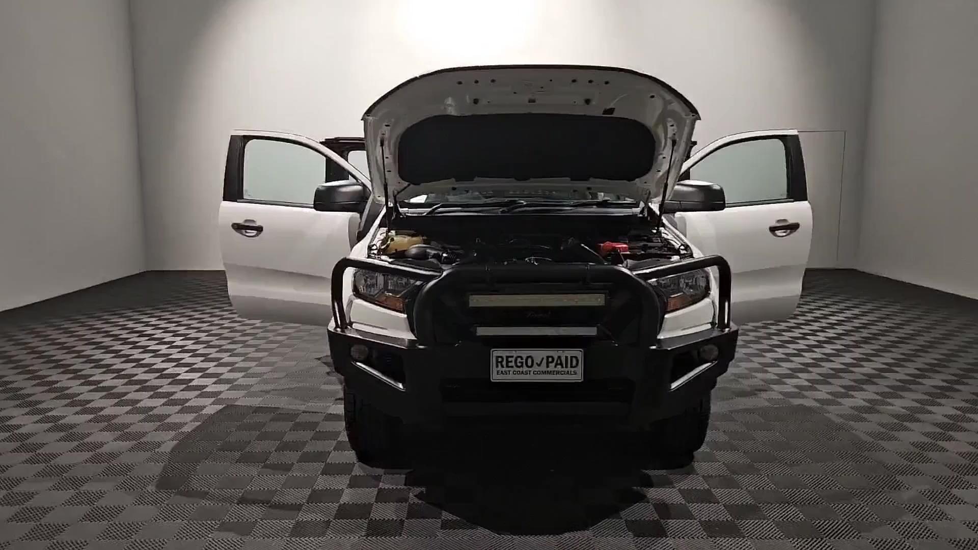 Primary car image