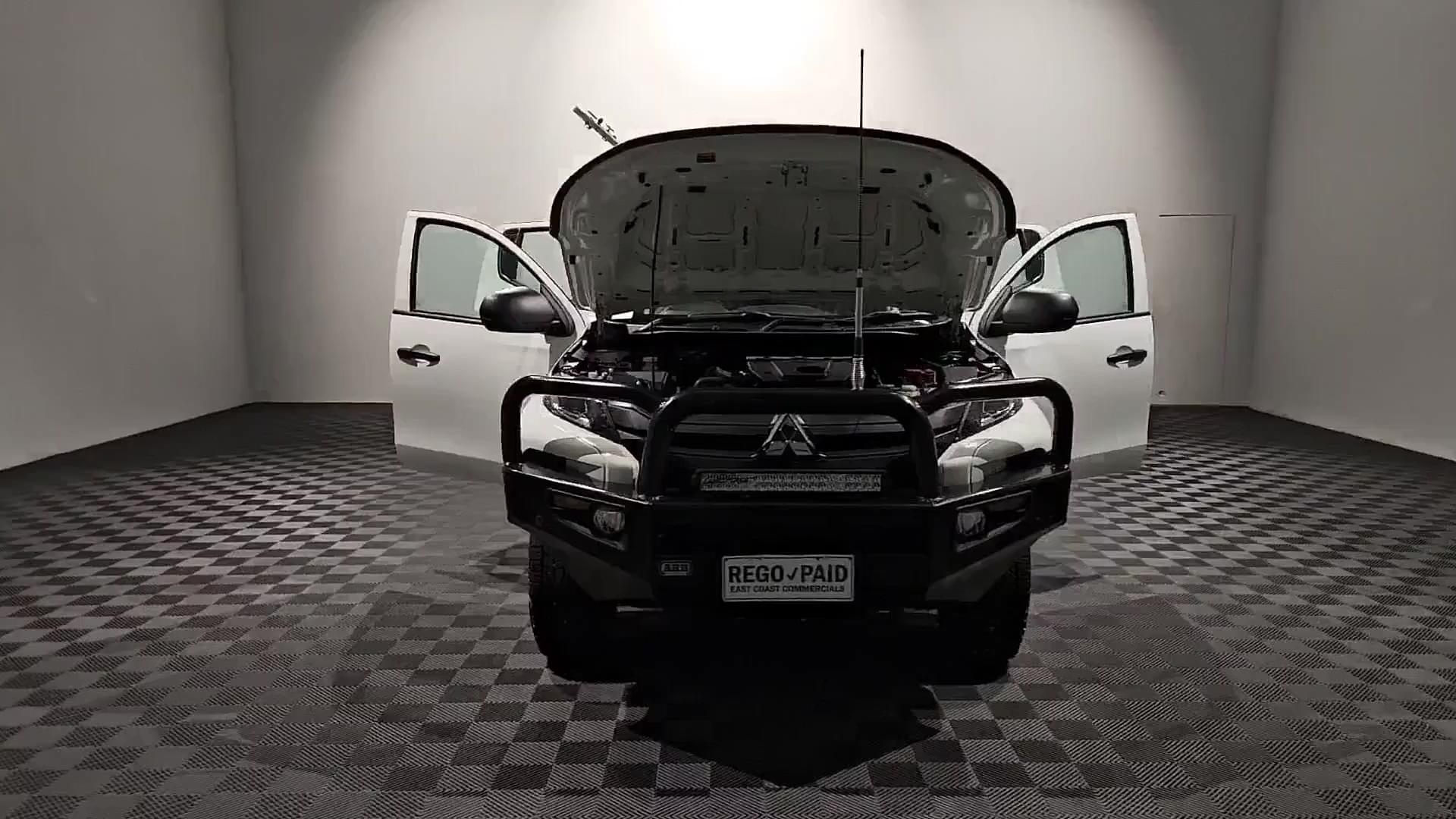 Primary car image