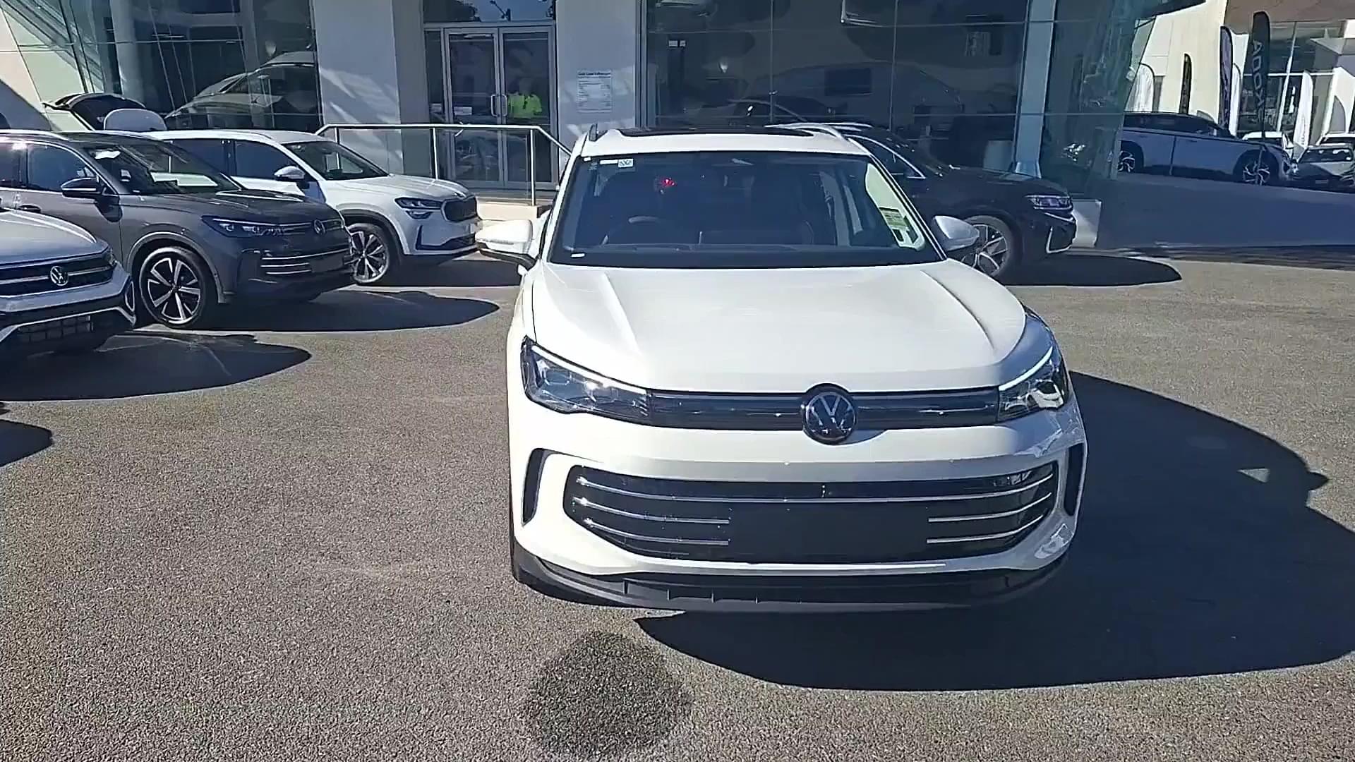 Primary car image