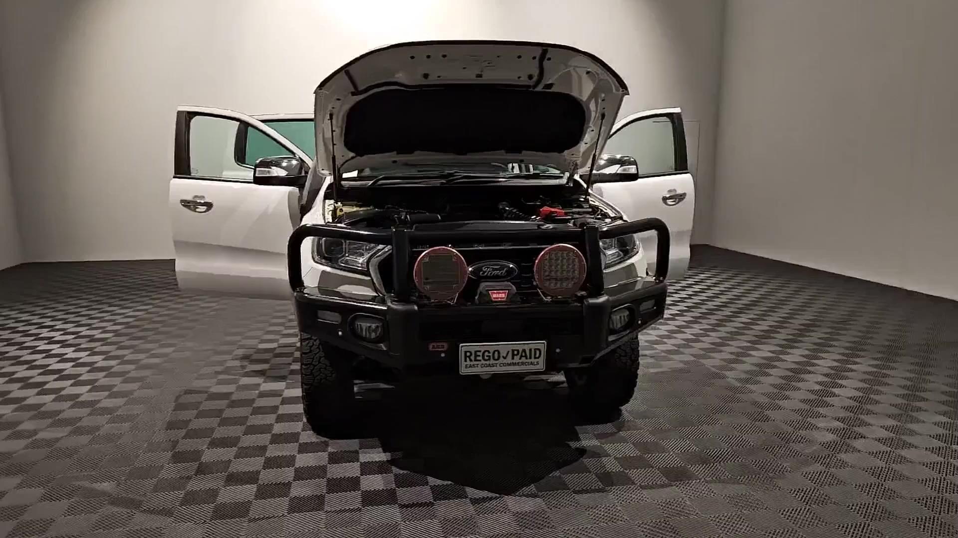 Primary car image