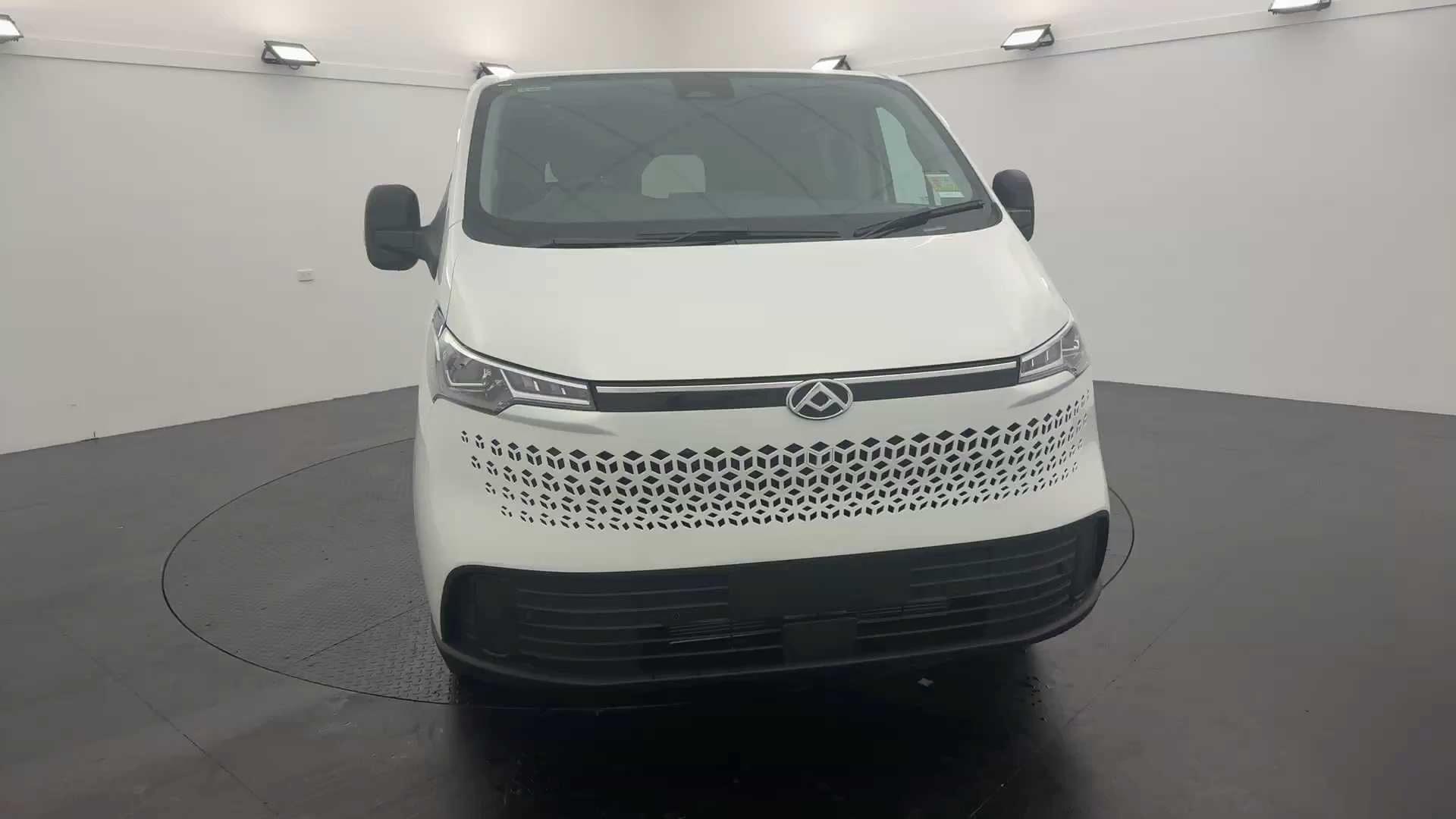 Primary car image