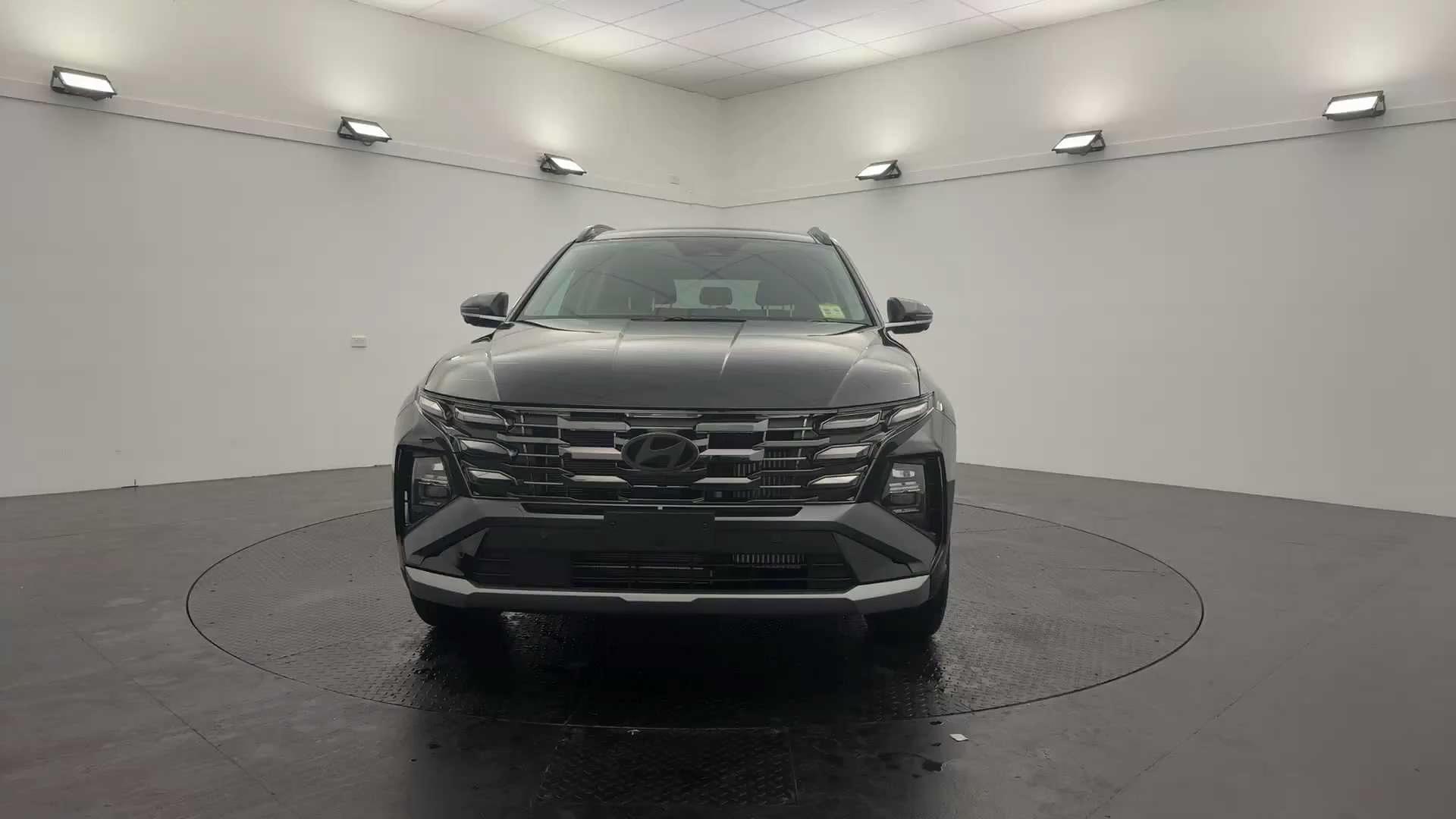 Primary car image