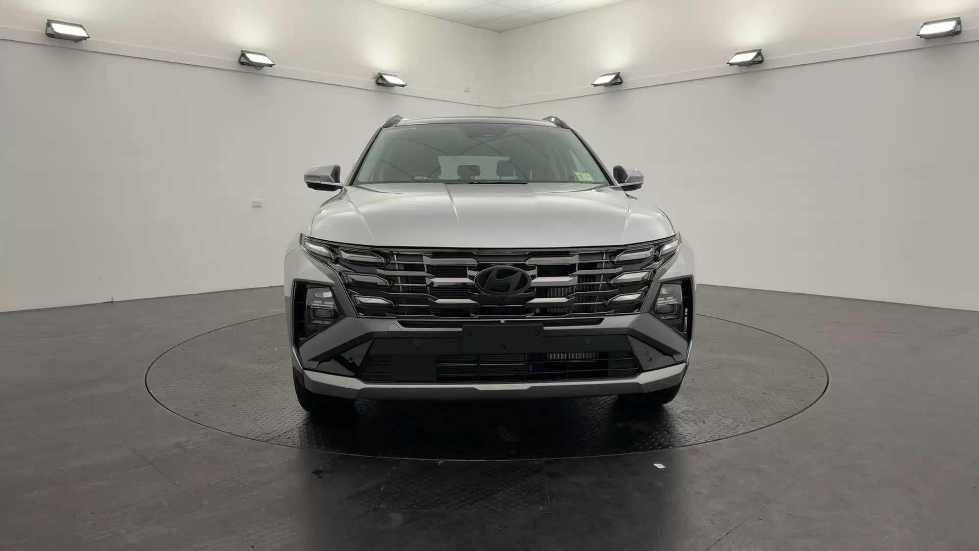 Primary car image