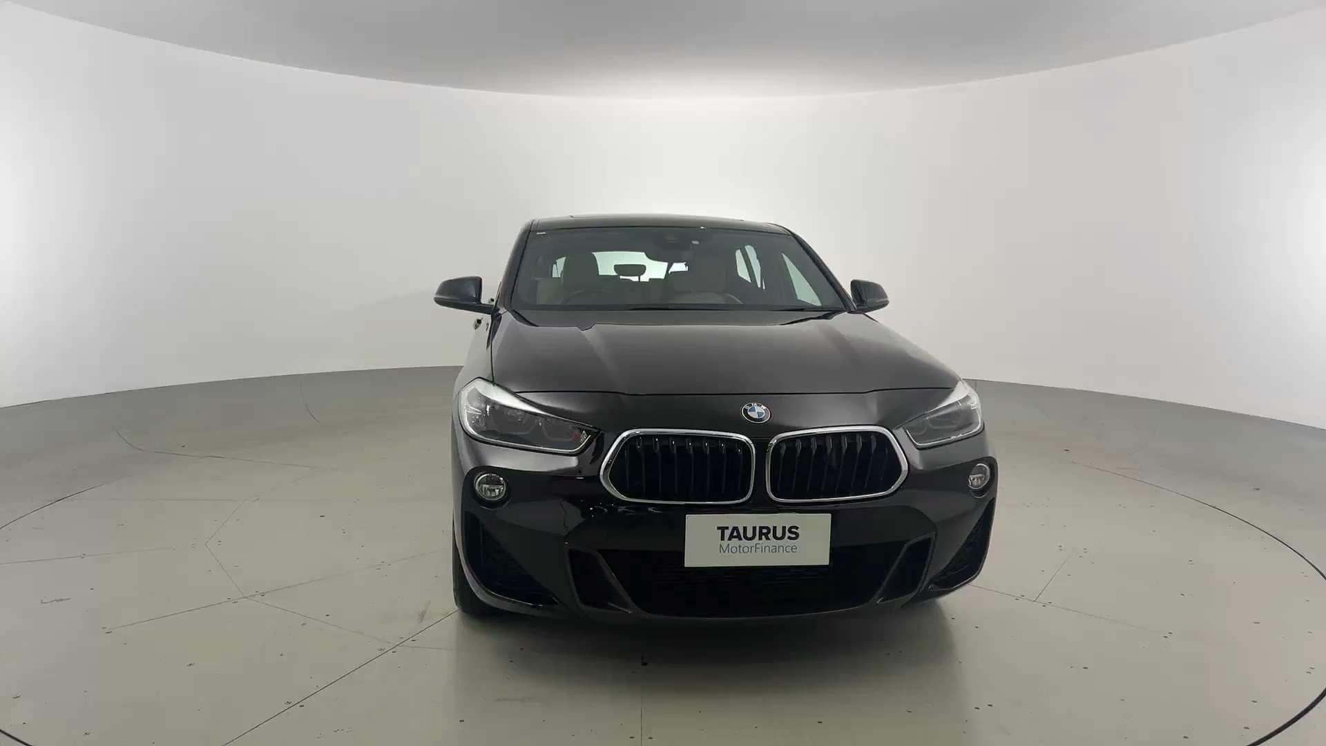 Primary car image