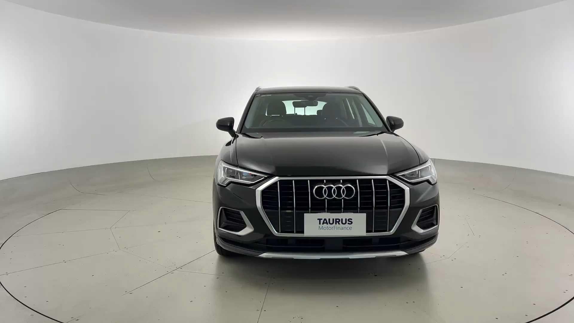 Primary car image