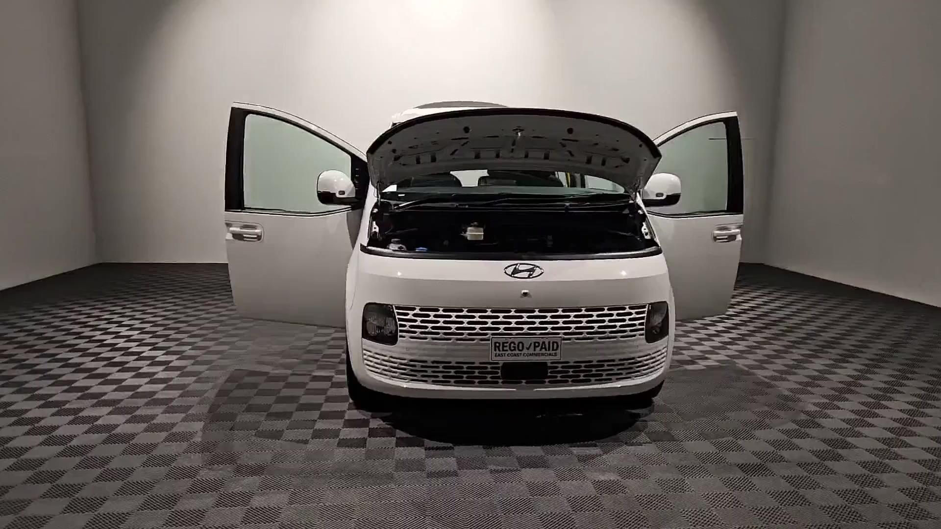 Primary car image