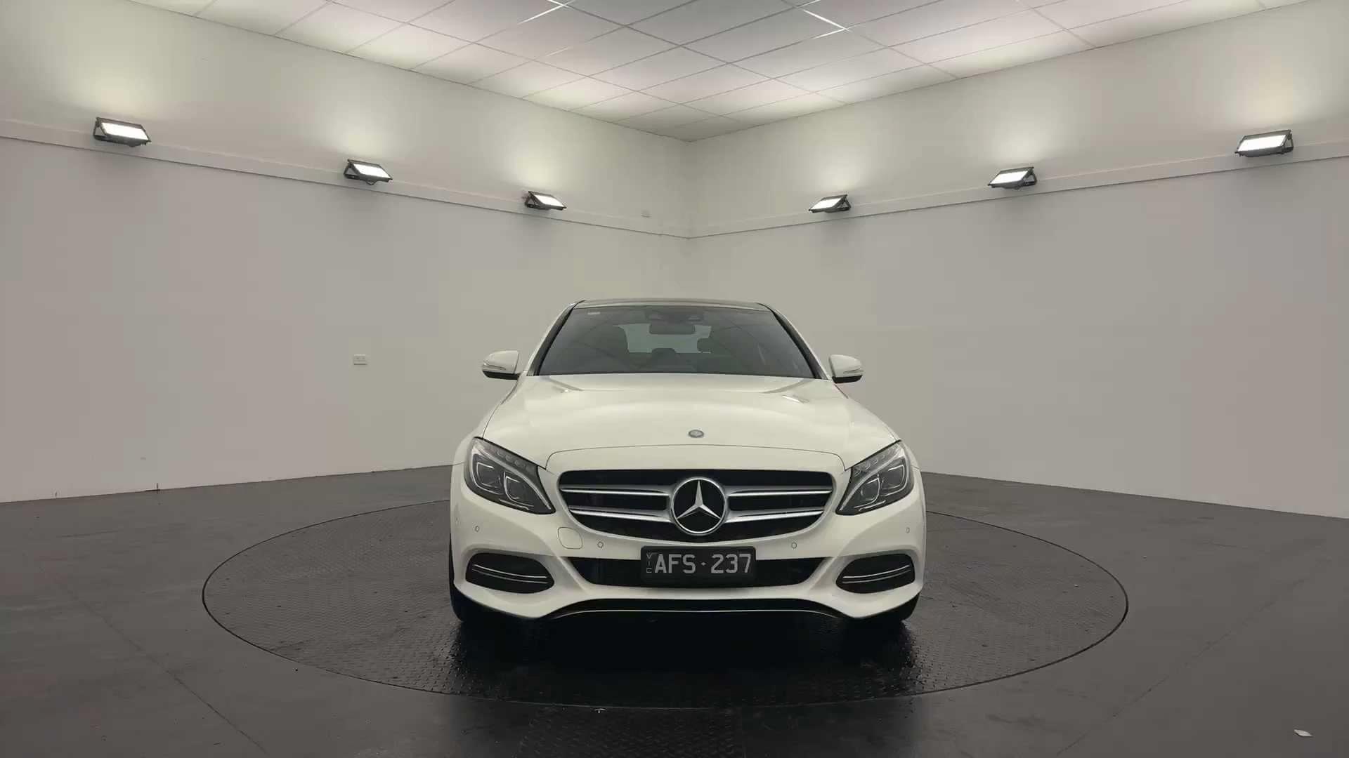 Primary car image