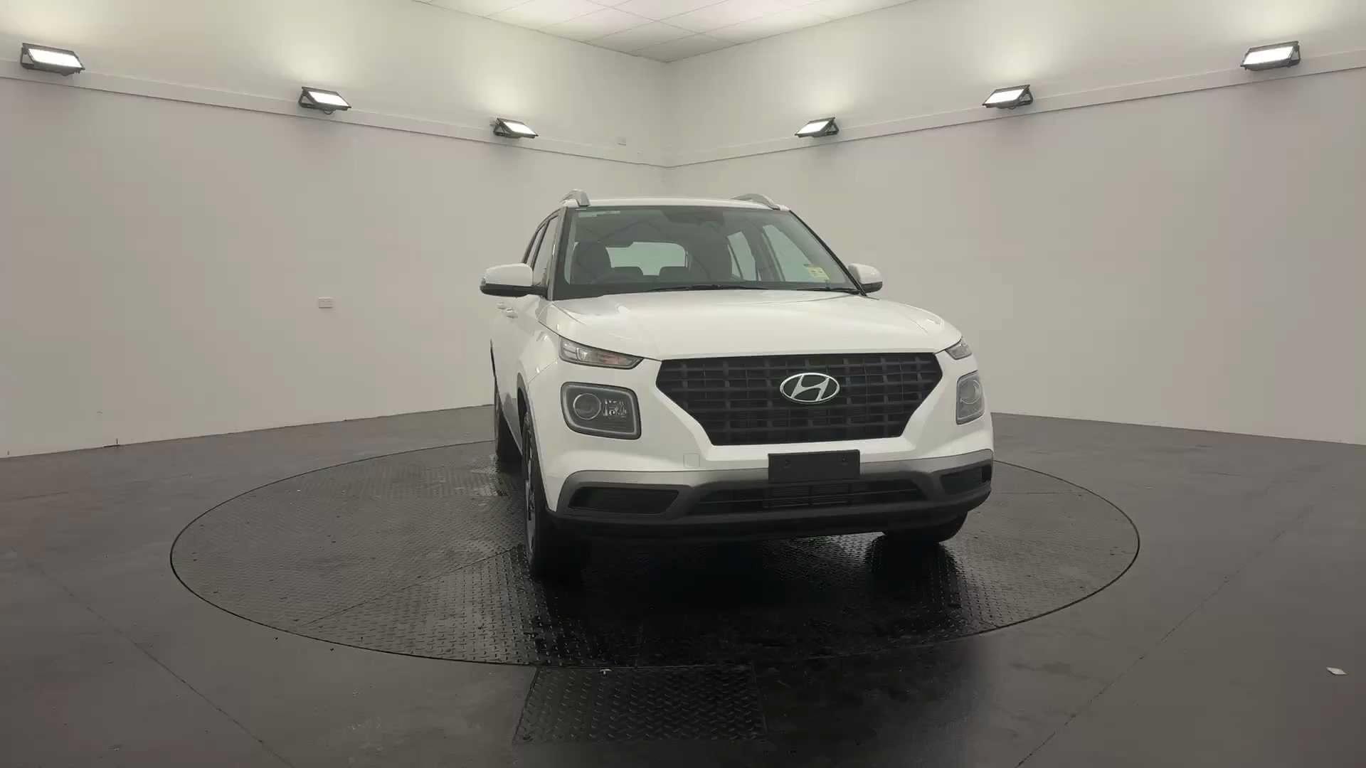 Primary car image