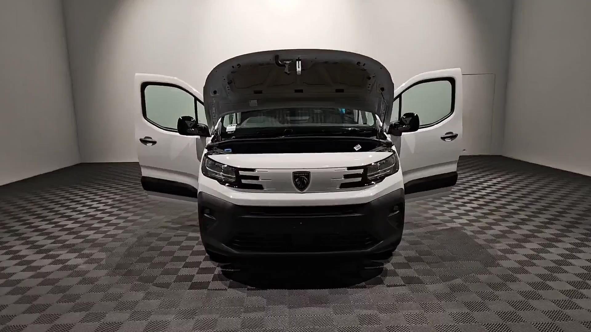 Primary car image