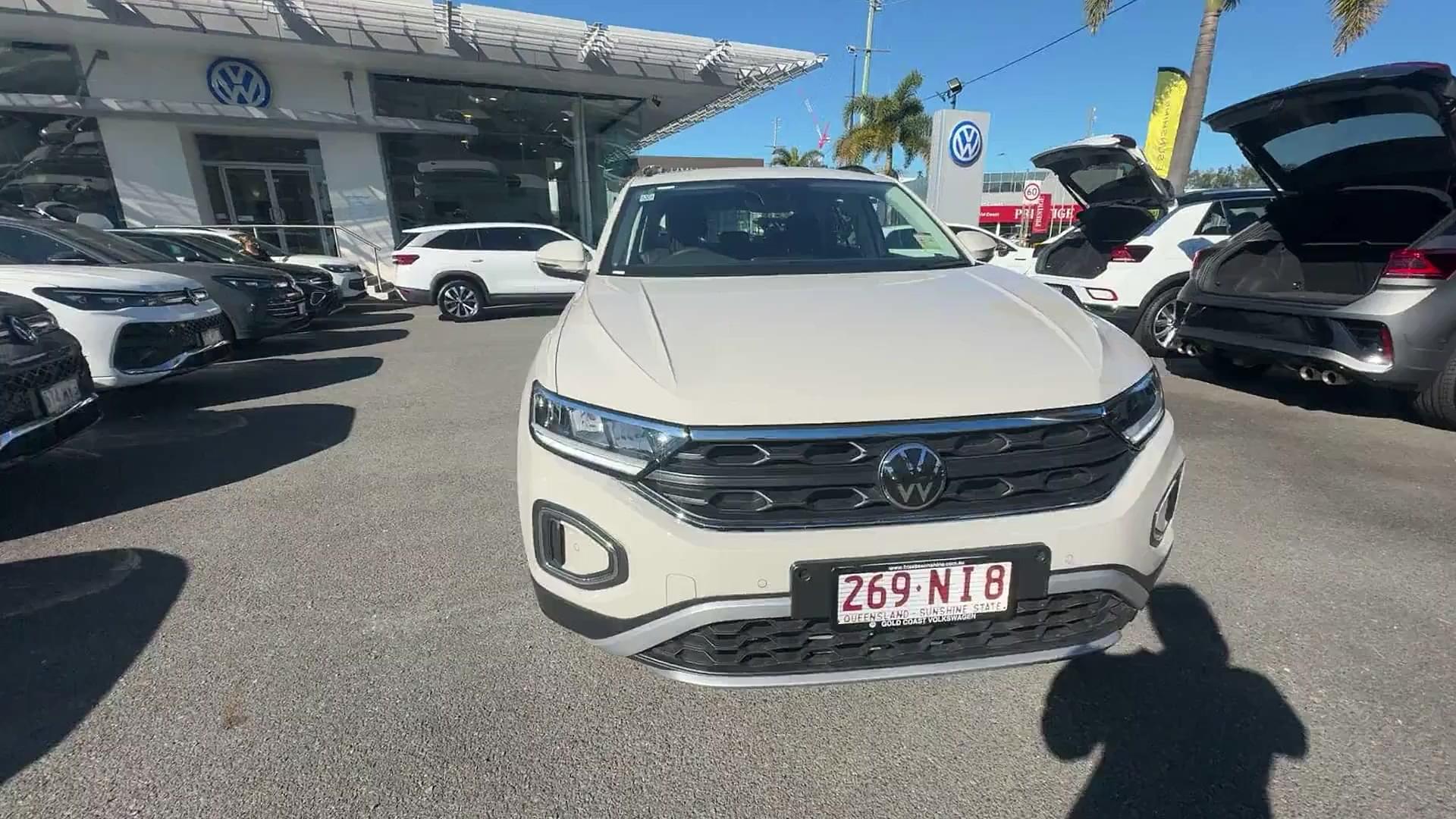 Primary car image
