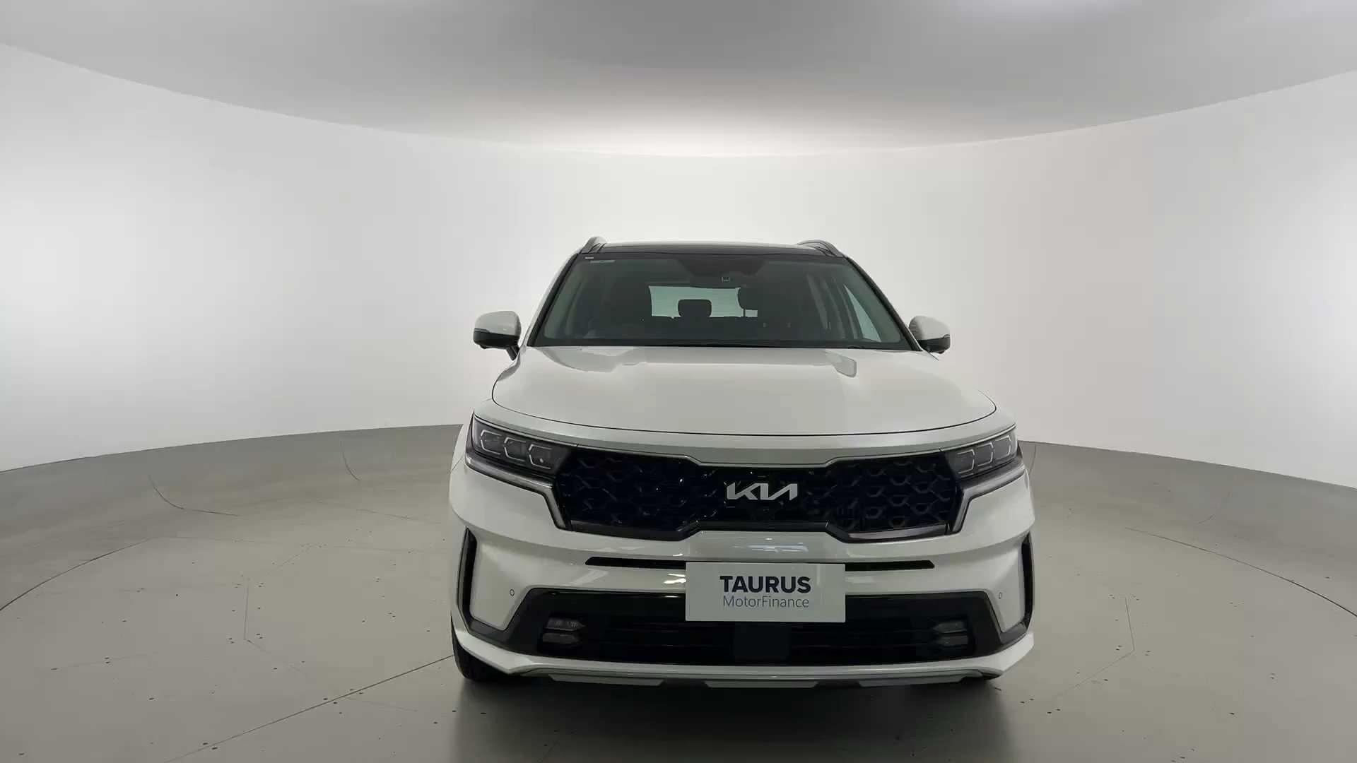Primary car image