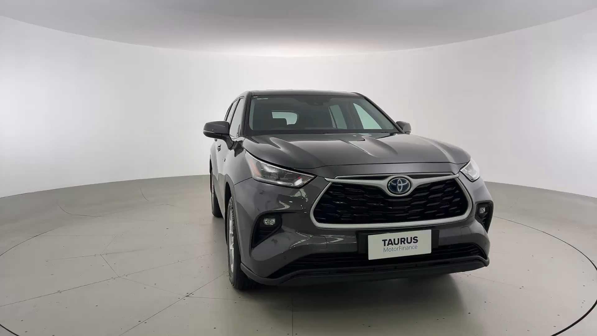 Primary car image
