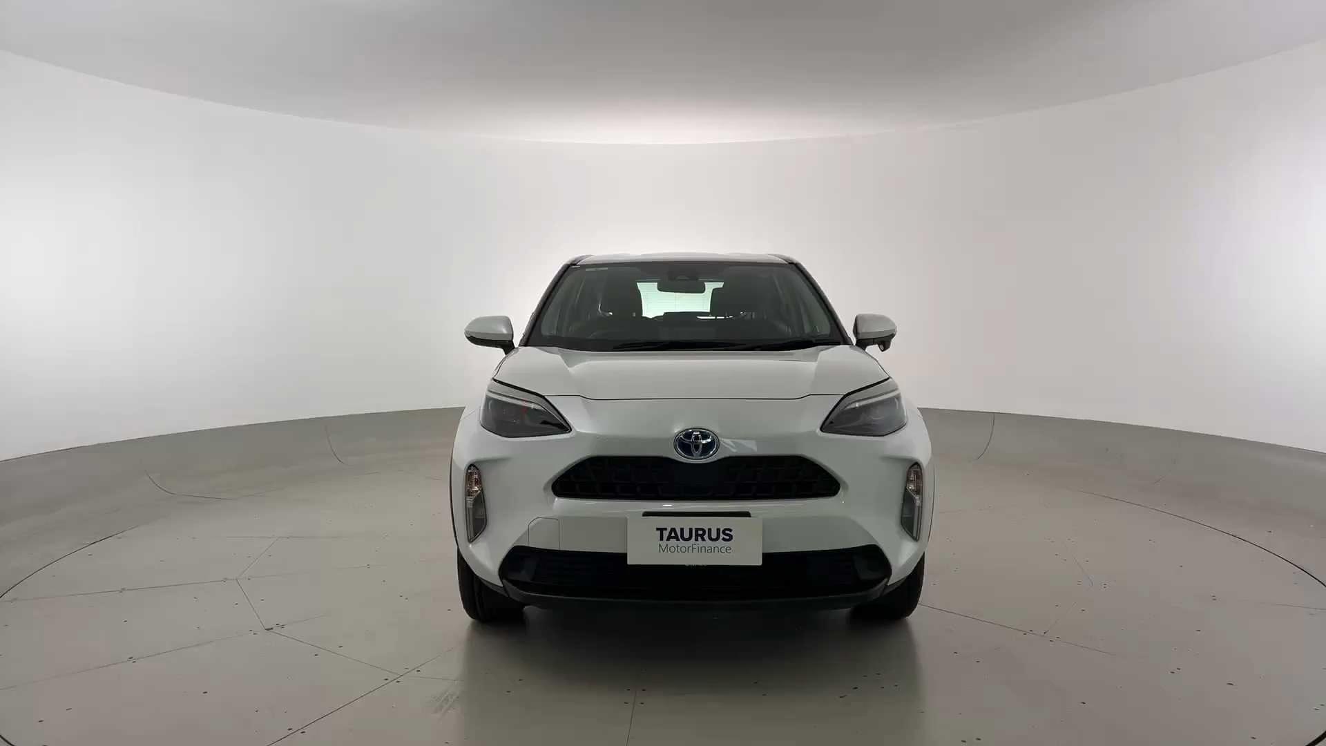 Primary car image