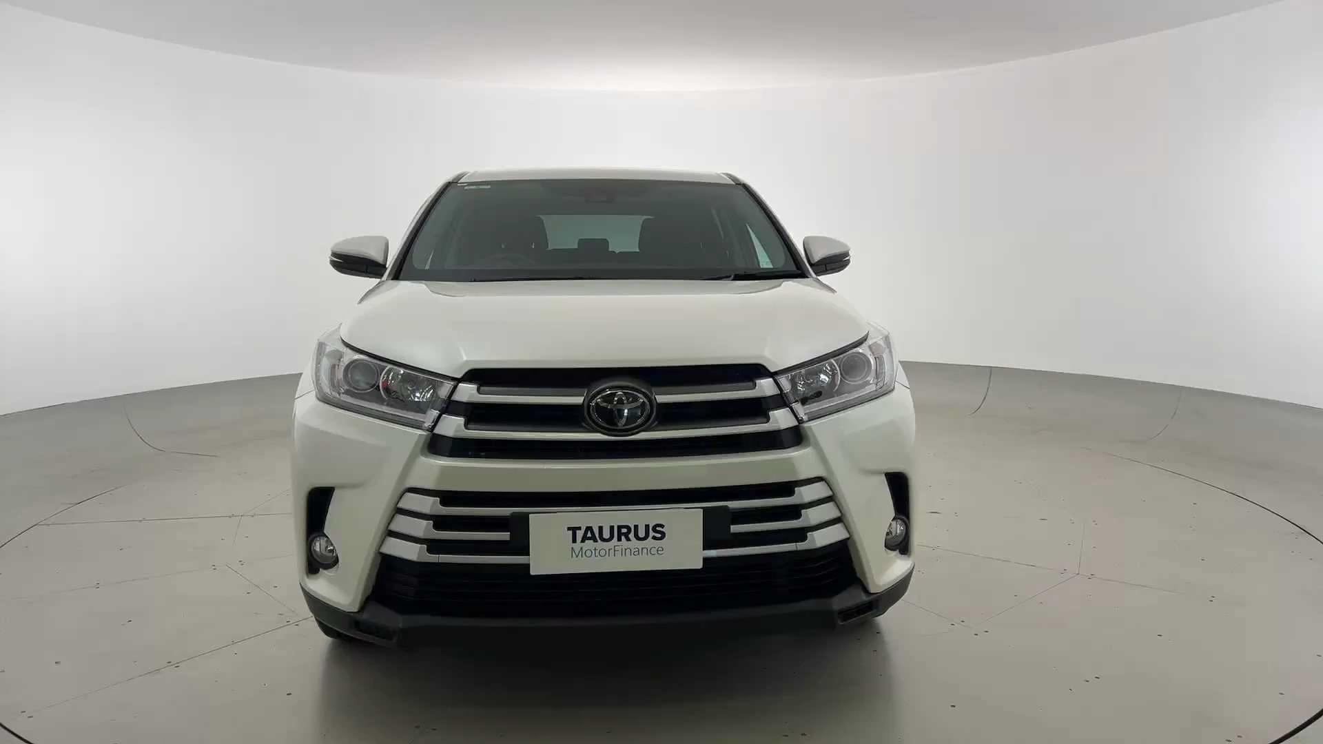 Primary car image