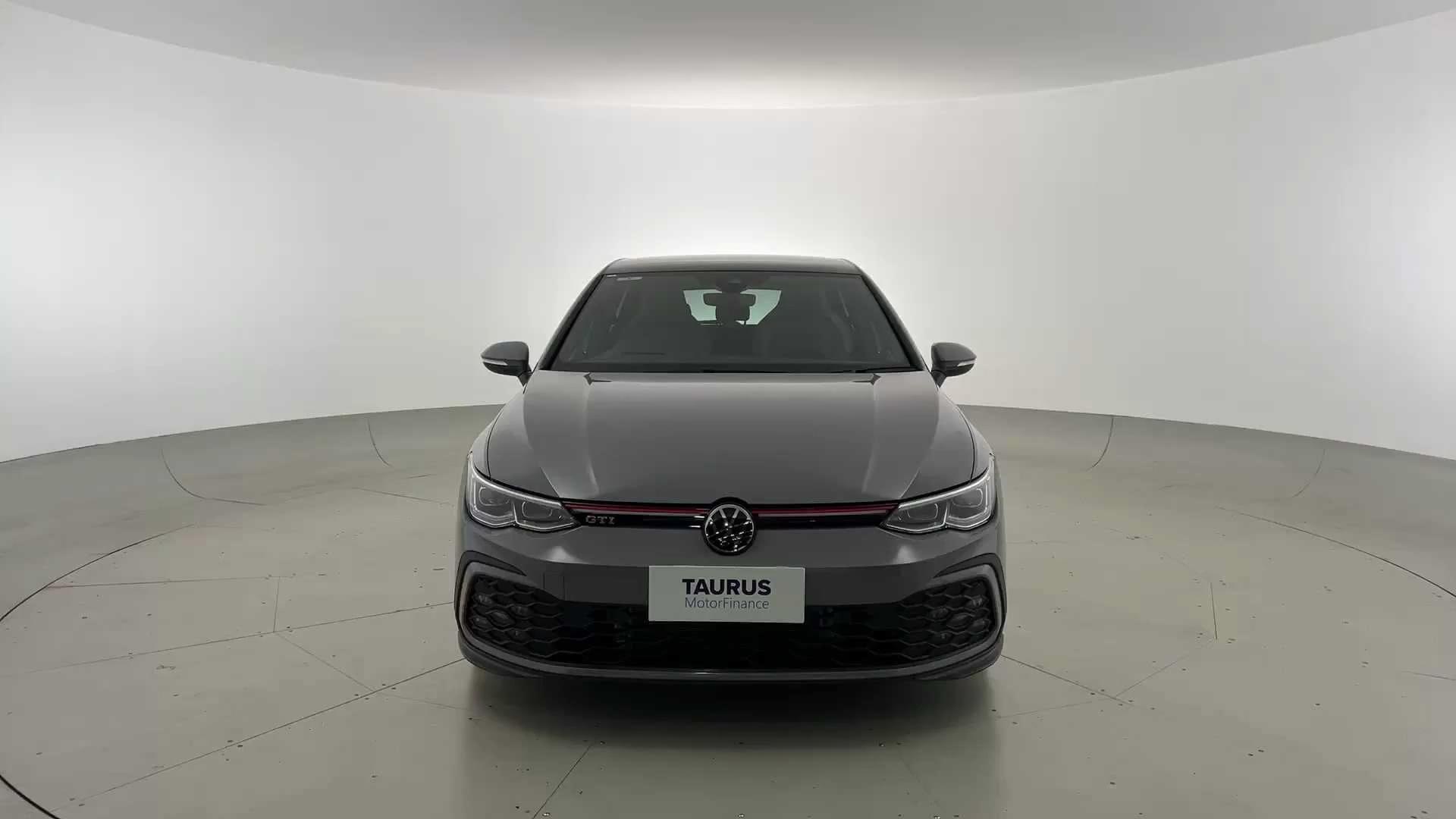 Primary car image