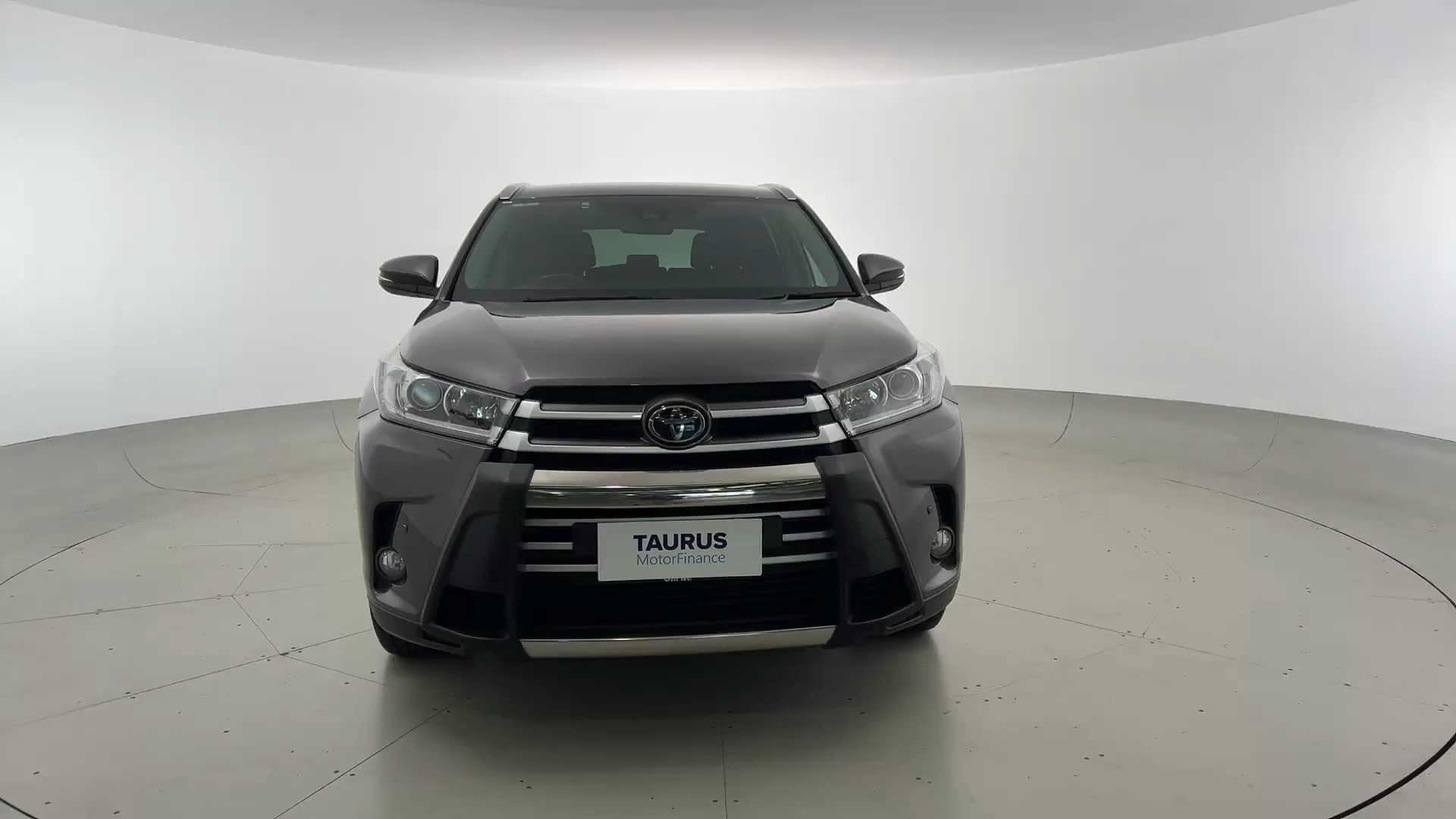 Primary car image