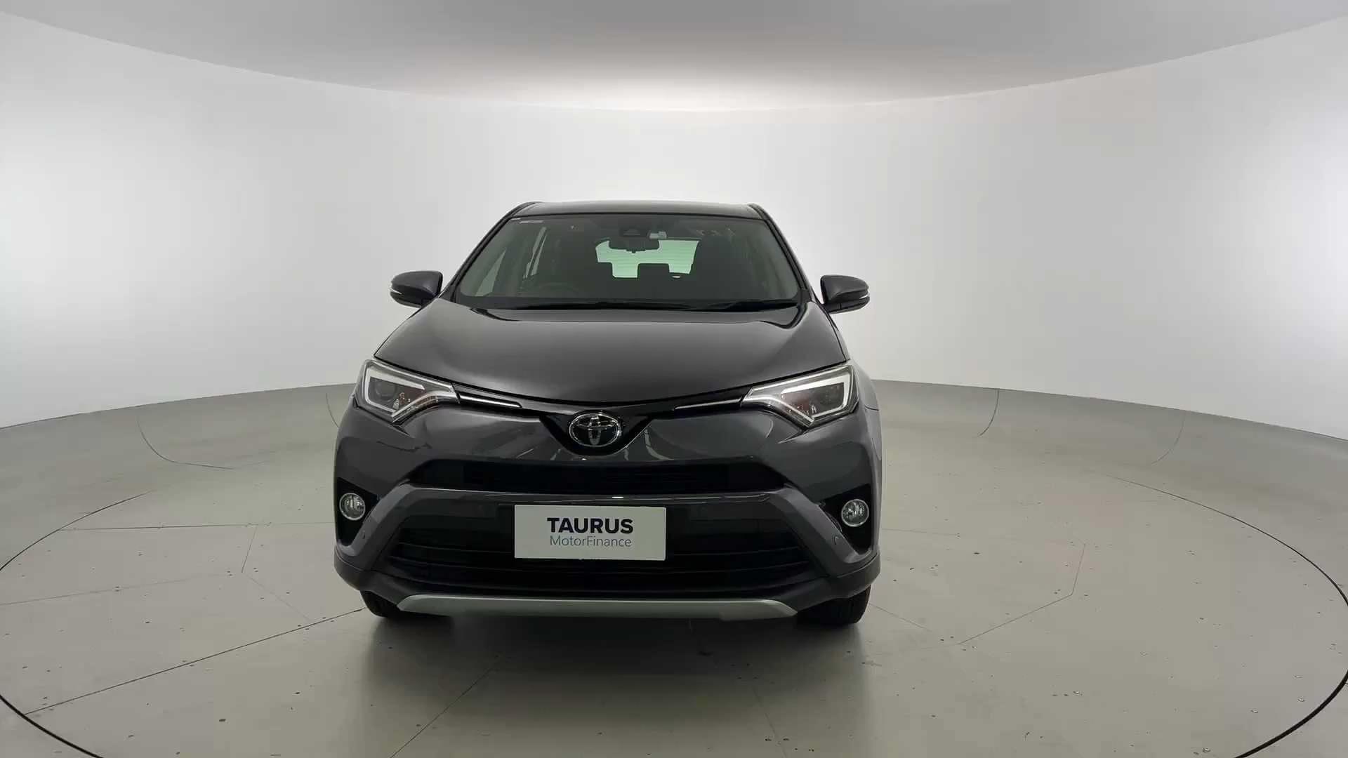 Primary car image