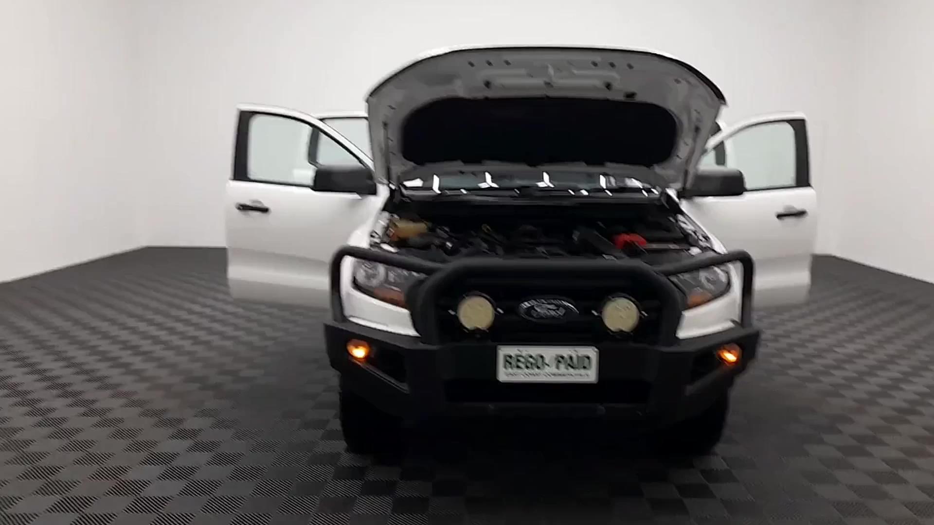 Primary car image