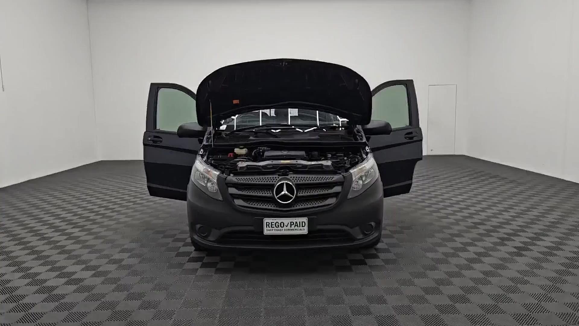 Primary car image