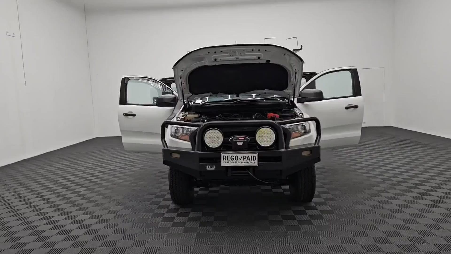 Primary car image