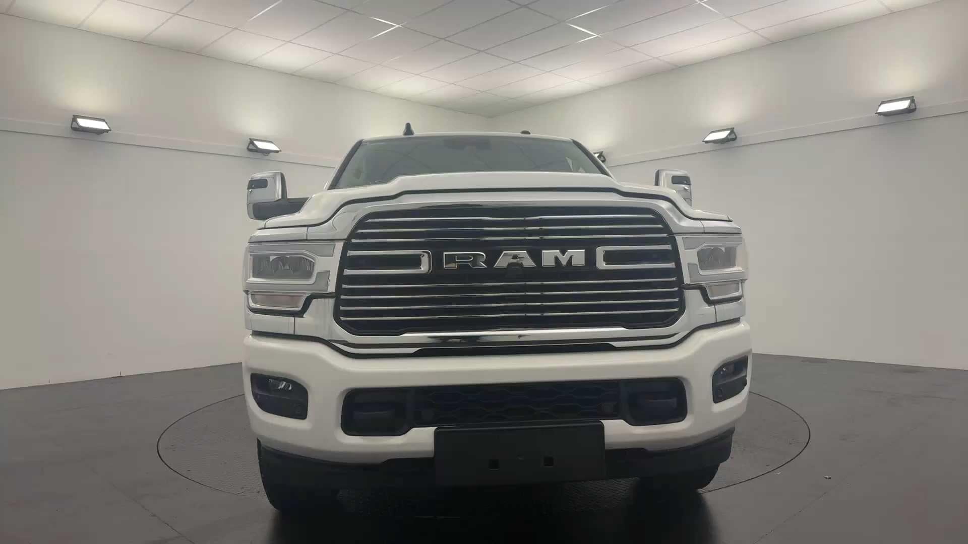 Primary car image