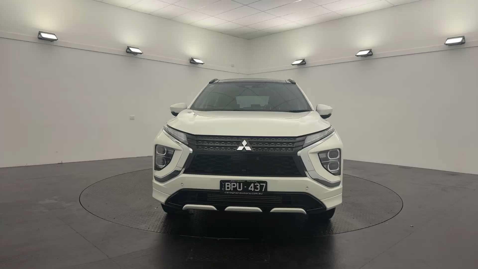 Primary car image
