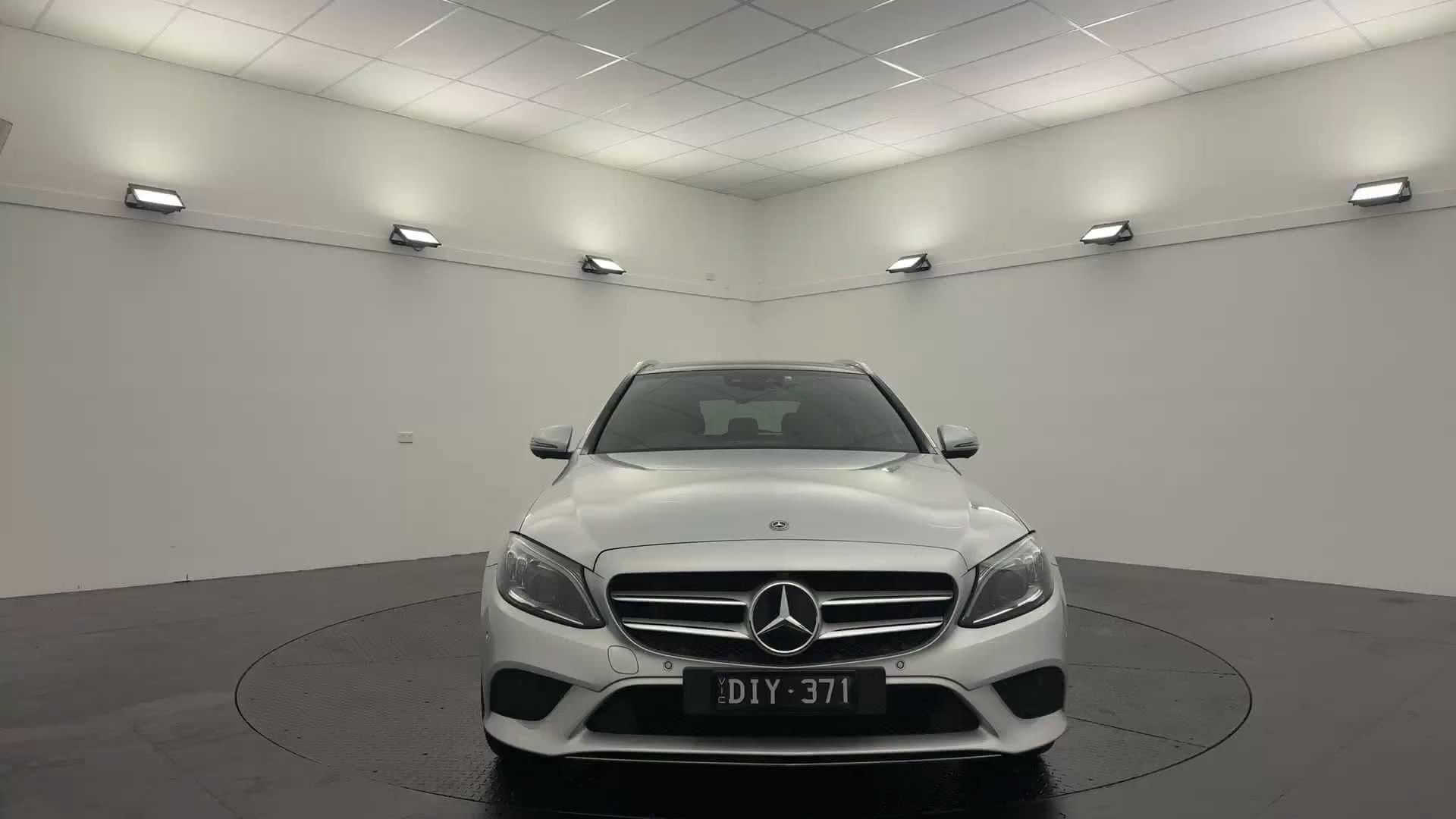 Primary car image