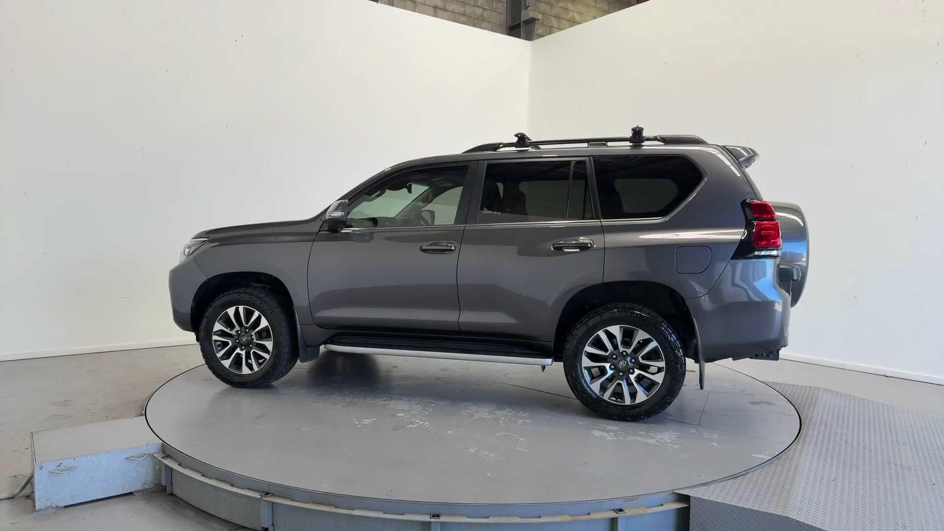 Primary car image