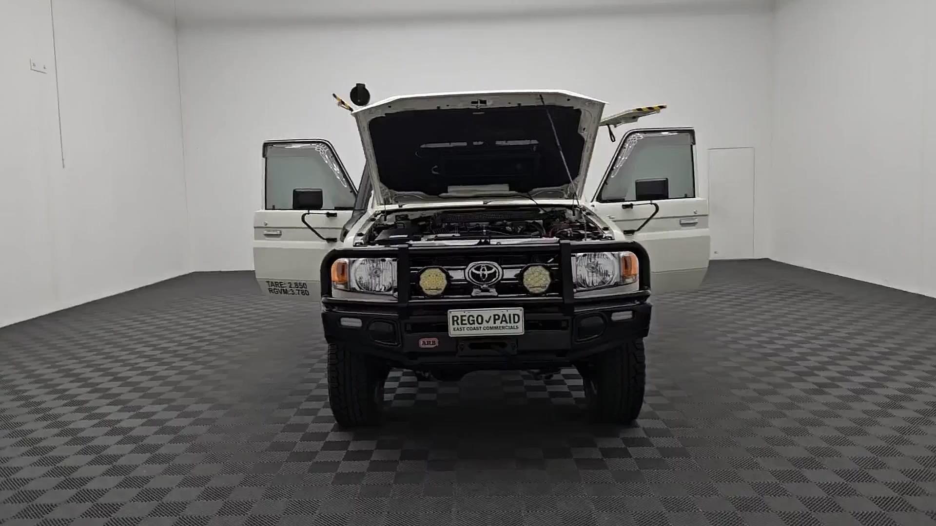 Primary car image