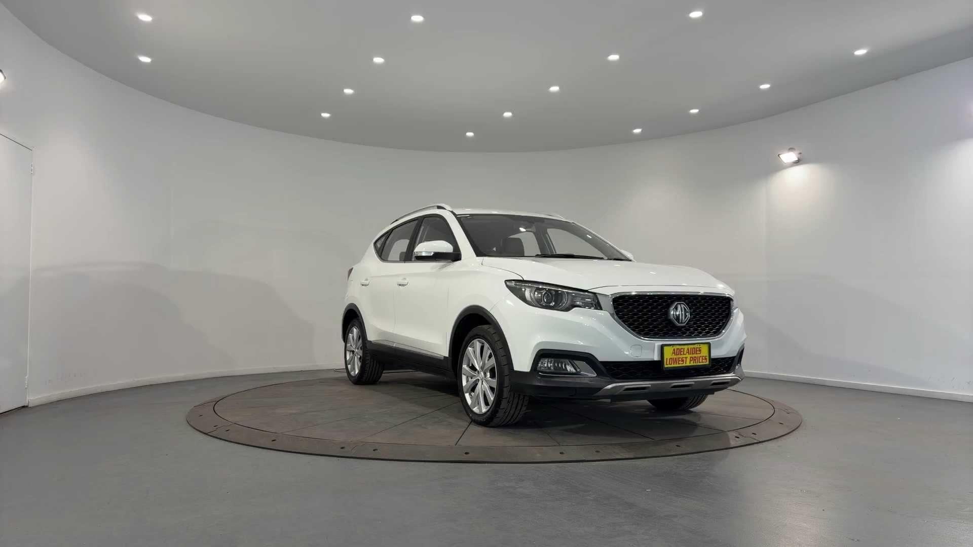 Primary car image