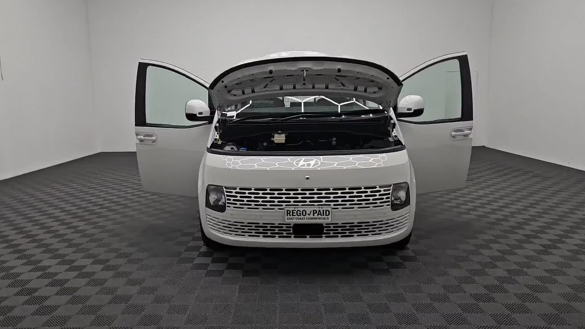 Primary car image